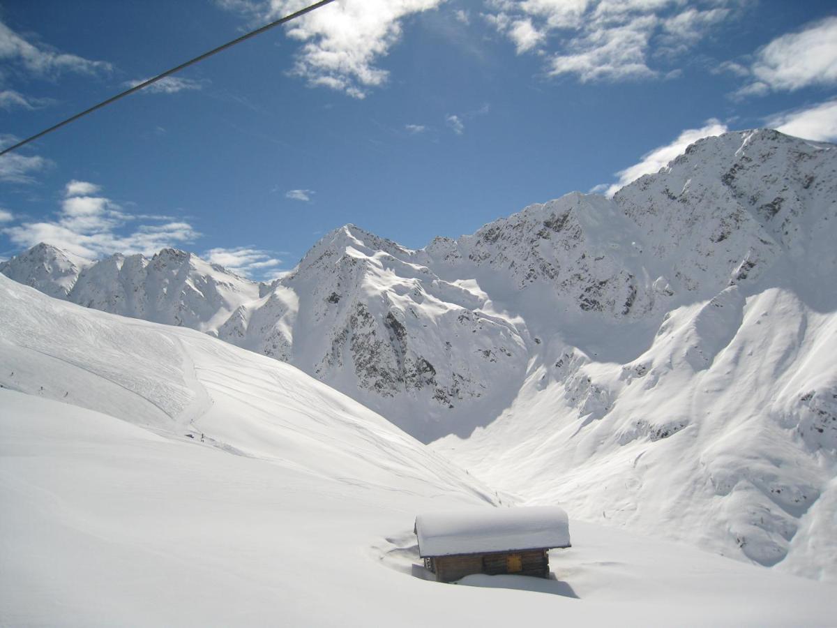 Das Unterrain Lifestyle Hotel Sankt Jakob in Defereggen Exterior photo
